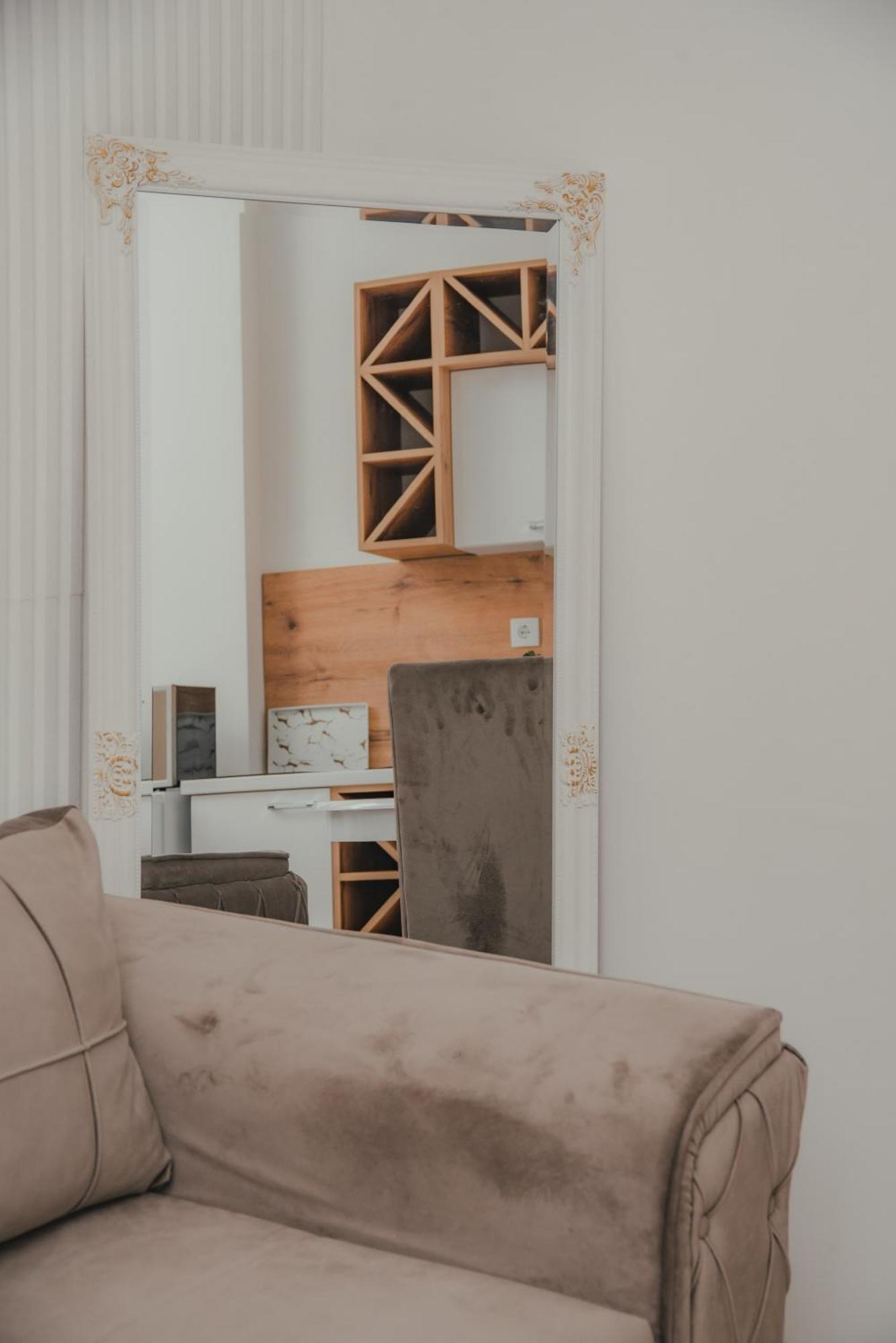 Jes Apartments Leskovac  Kültér fotó