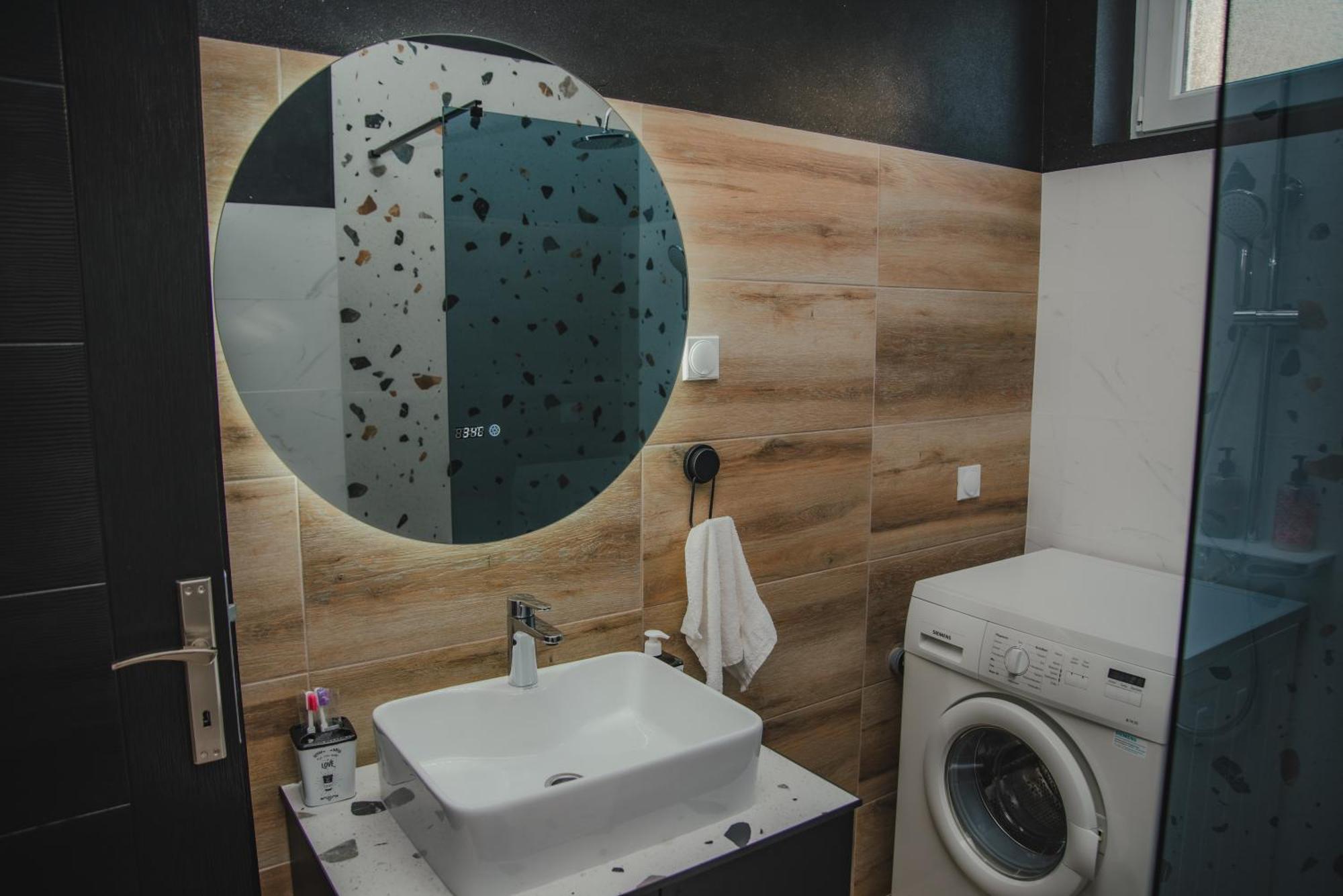 Jes Apartments Leskovac  Kültér fotó