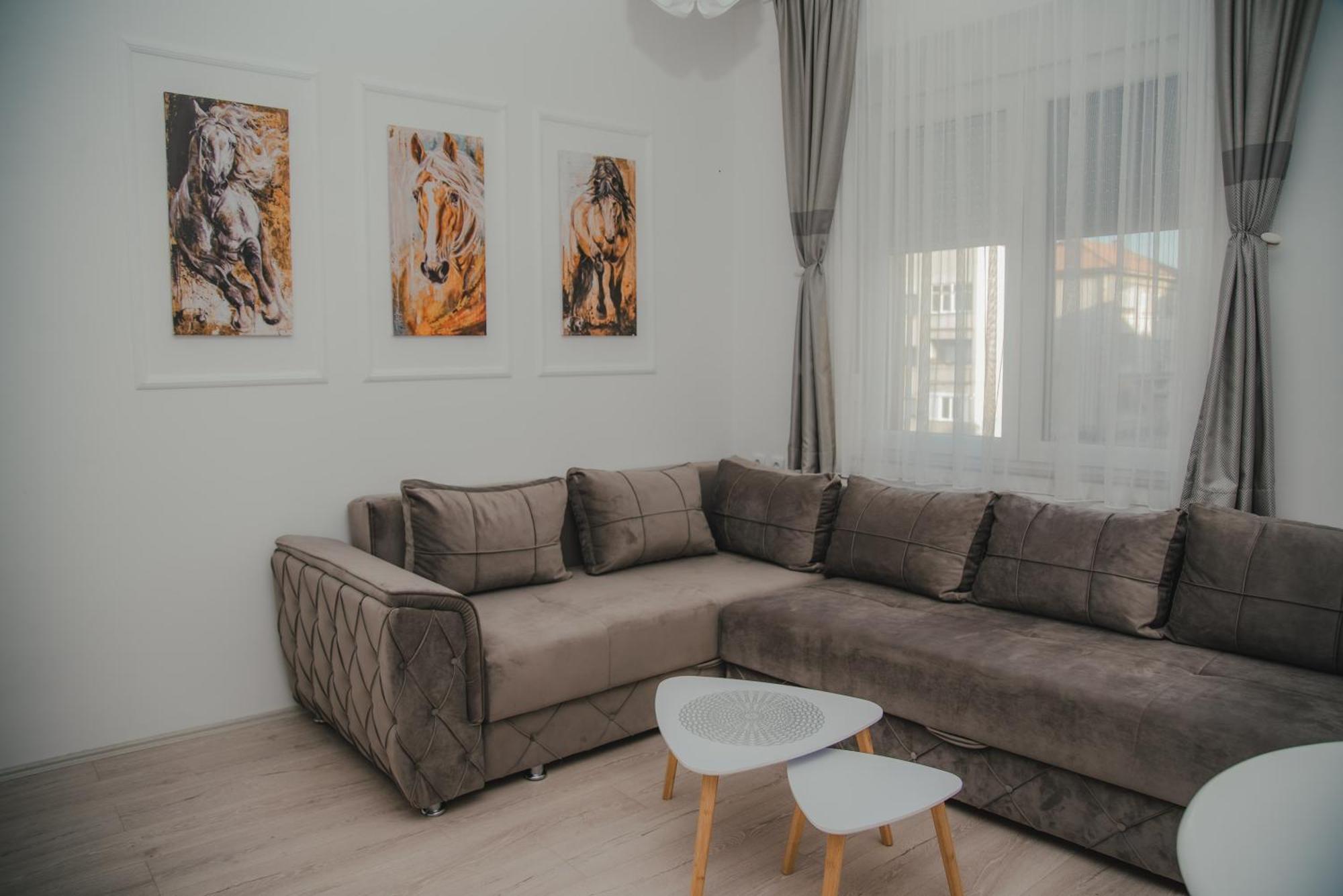 Jes Apartments Leskovac  Kültér fotó