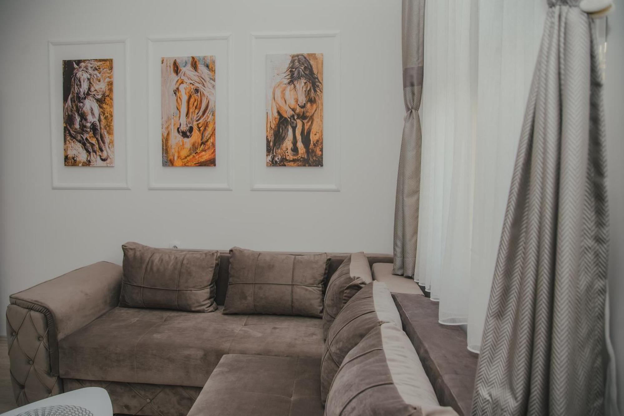 Jes Apartments Leskovac  Kültér fotó