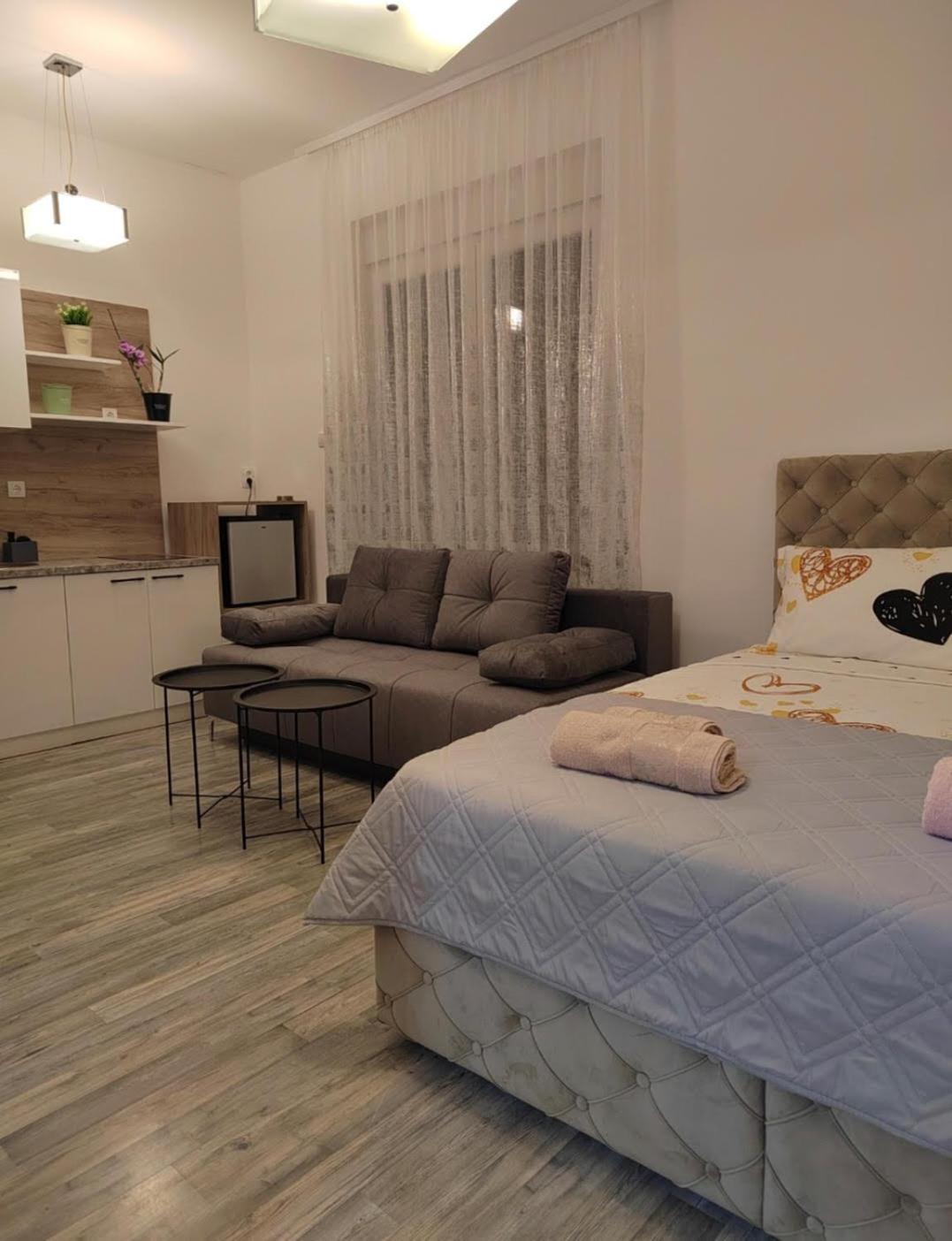 Jes Apartments Leskovac  Kültér fotó